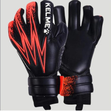 Воротарські рукавички Kelme Training чорно-оранжеві 9896409.9009 Воротарські рукавички Kelme Training чорно-оранжеві 9896409.9009